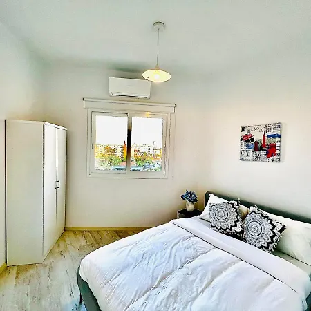 Lägenhet Mina 53 Larnaca